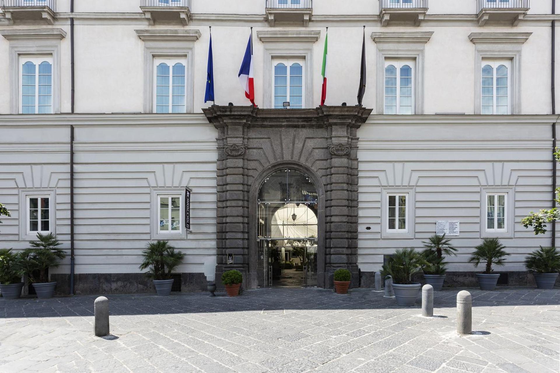 Hotel Palazzo Caracciolo Naples Extérieur photo